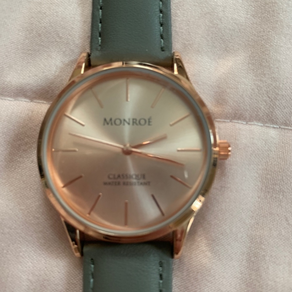 Monroe Classique Watch